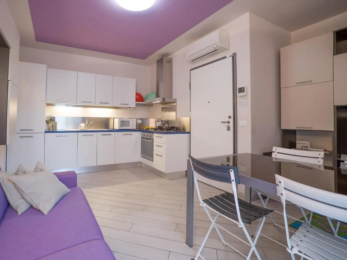 Babyaccommodation Family Exclusive II Loano Appartamento