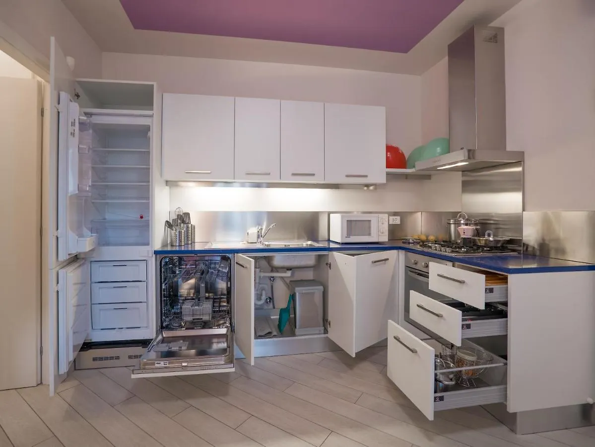 Babyaccommodation Family Exclusive II Loano Appartamento